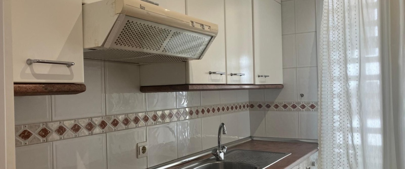 Resale - apartment - Marbella - Puerto Banús
