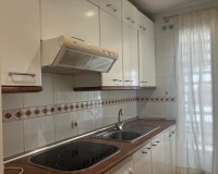 Resale - apartment - Marbella - Puerto Banús