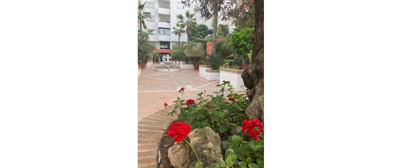 Resale - apartment - Marbella - Puerto Banús