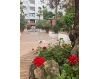 Resale - apartment - Marbella - Puerto Banús