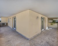 Resale - apartment - Marbella - Puerto Banús
