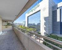 Resale - apartment - Marbella - Puerto Banús