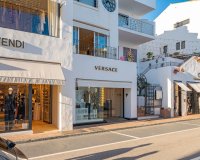 Resale - apartment - Marbella - Puerto Banús