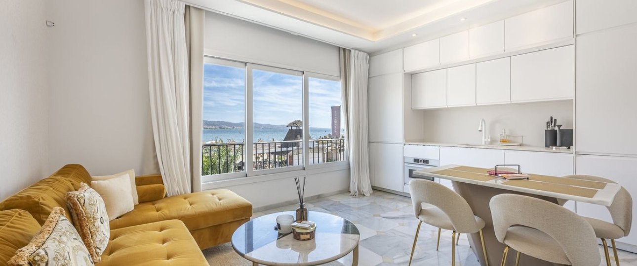 Resale - apartment - Marbella - Puerto Banús
