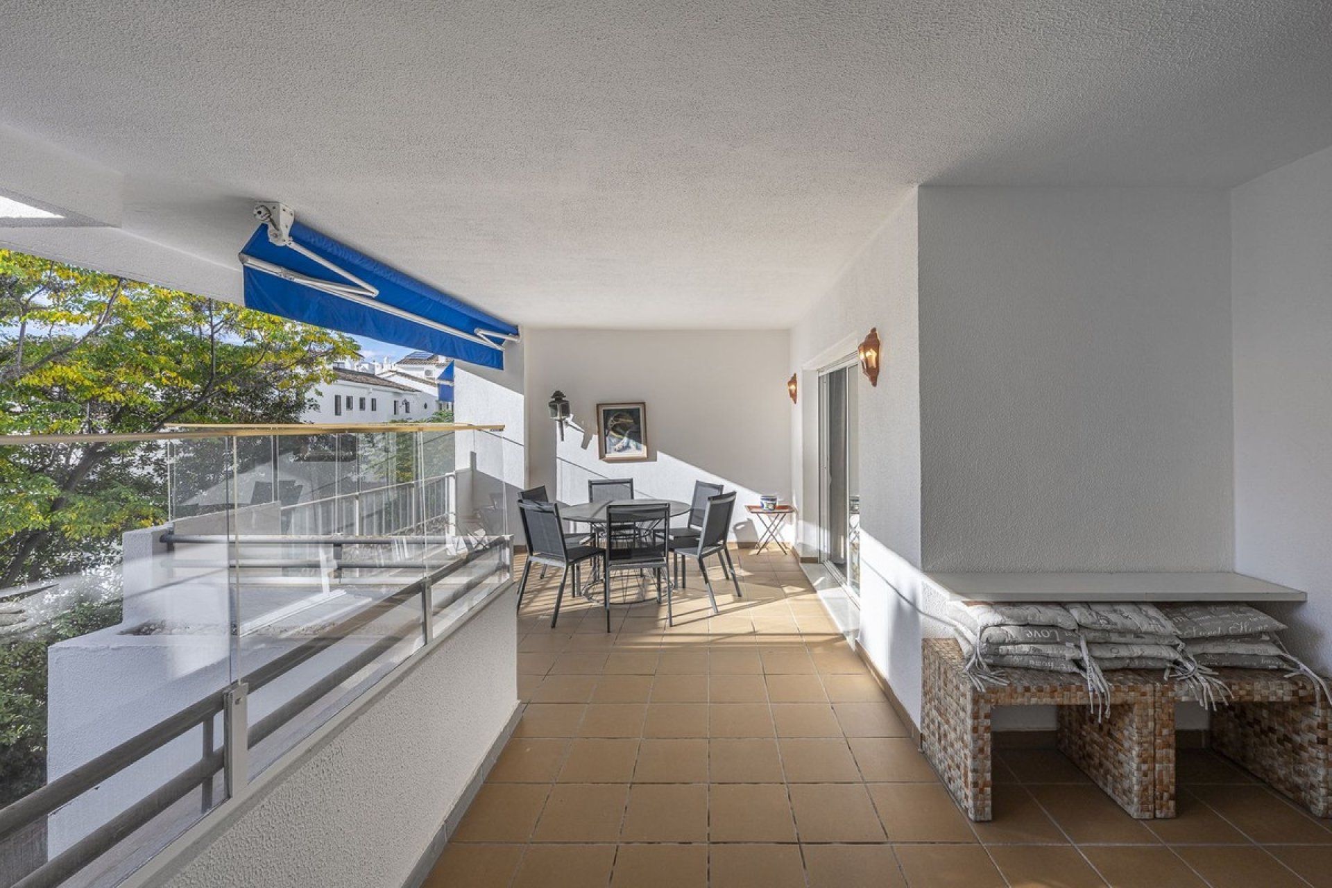 Resale - apartment - Marbella - Puerto Banús