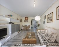 Resale - apartment - Marbella - Puerto Banús
