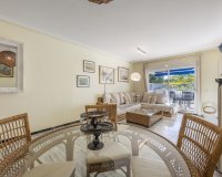 Resale - apartment - Marbella - Puerto Banús