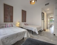 Resale - apartment - Marbella - Puerto Banús