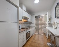 Resale - apartment - Marbella - Puerto Banús
