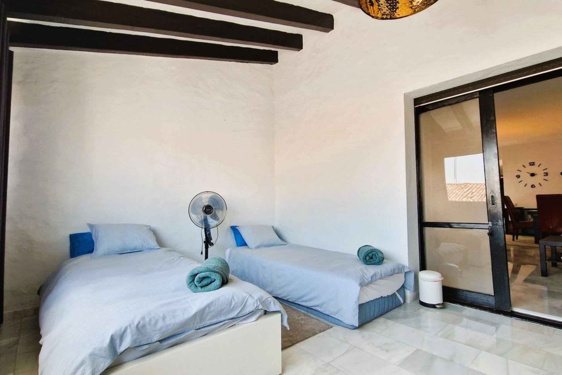 Resale - apartment - Marbella - Puerto Banús