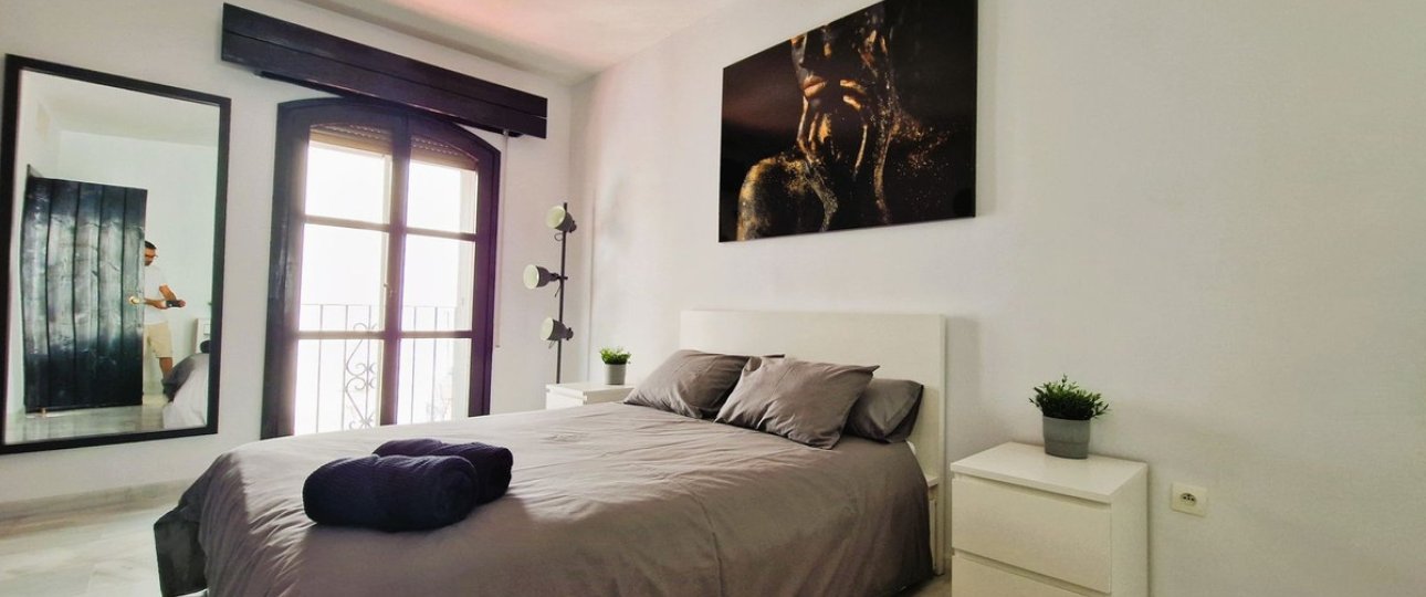 Resale - apartment - Marbella - Puerto Banús