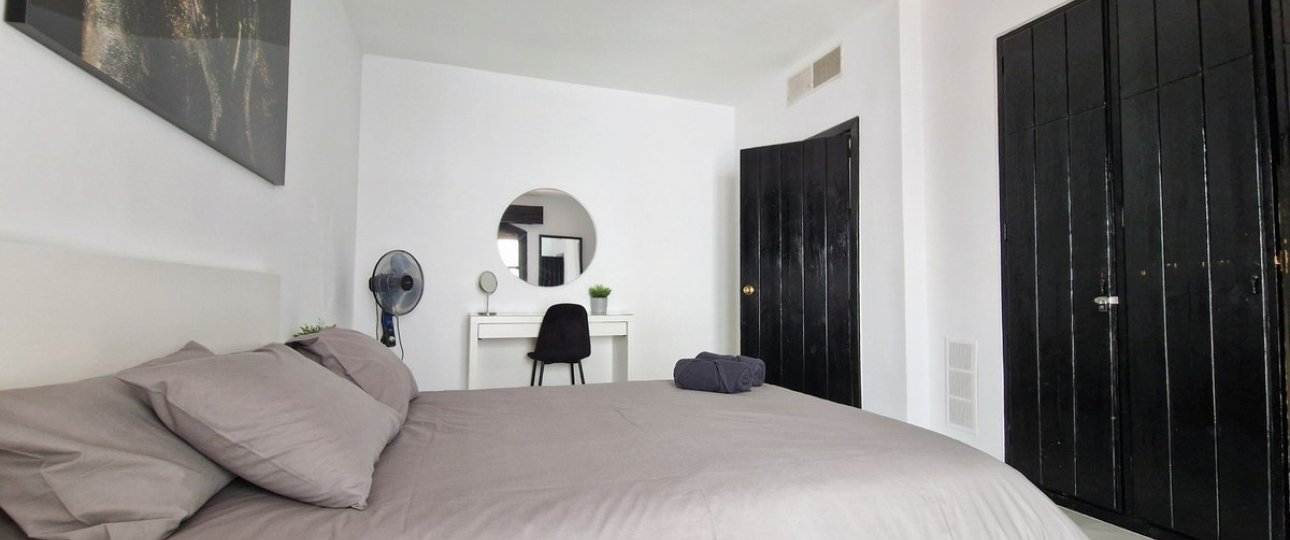 Resale - apartment - Marbella - Puerto Banús