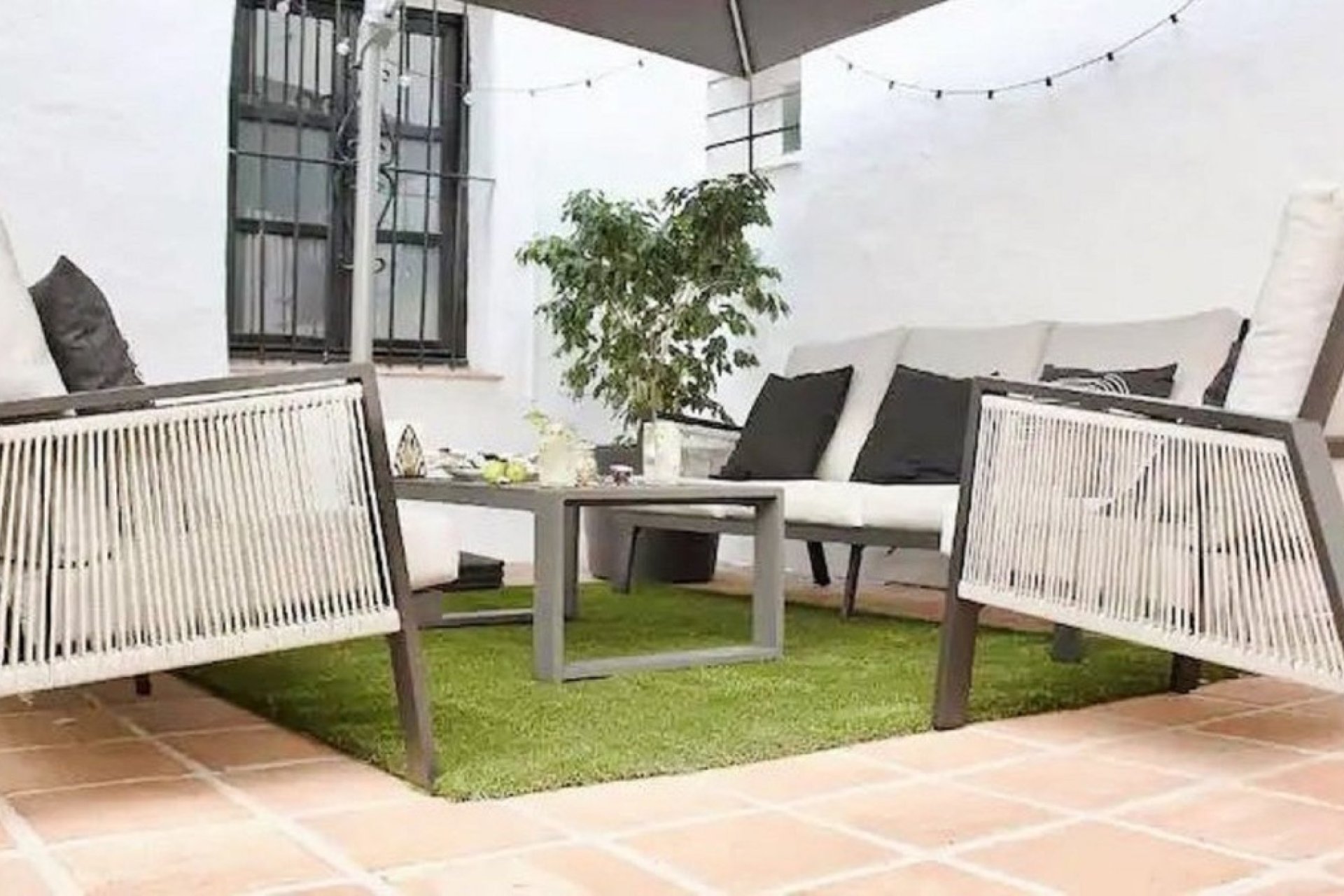 Resale - apartment - Marbella - Puerto Banús