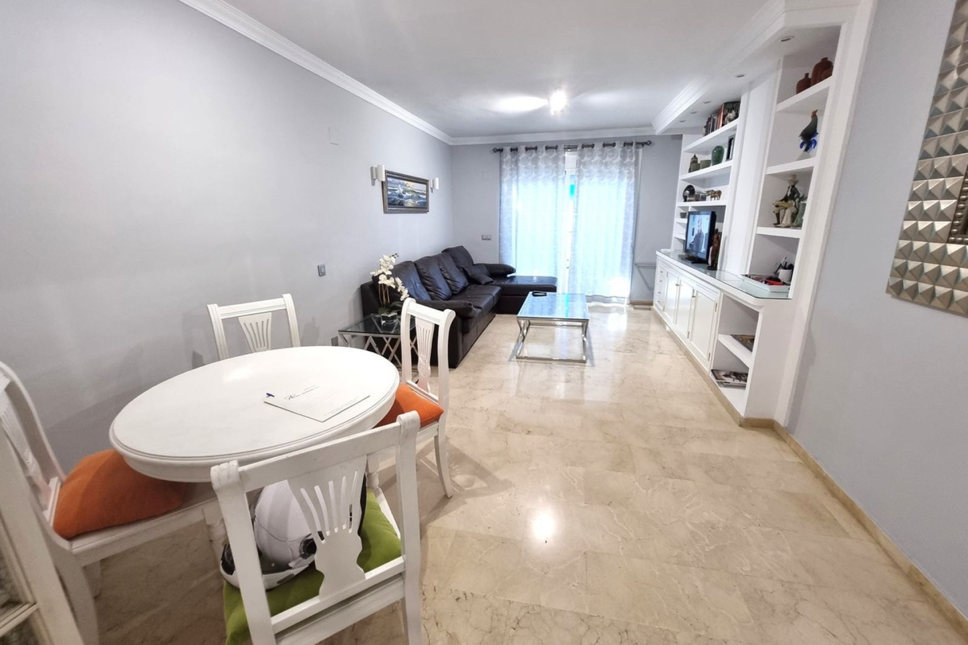 Resale - apartment - Marbella - Puerto Banús