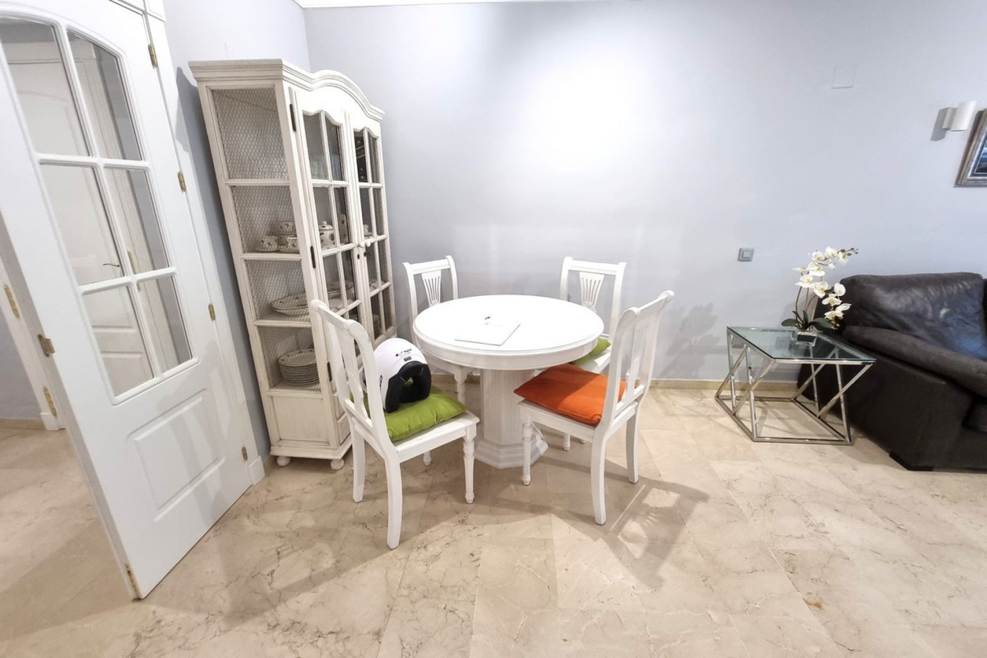 Resale - apartment - Marbella - Puerto Banús
