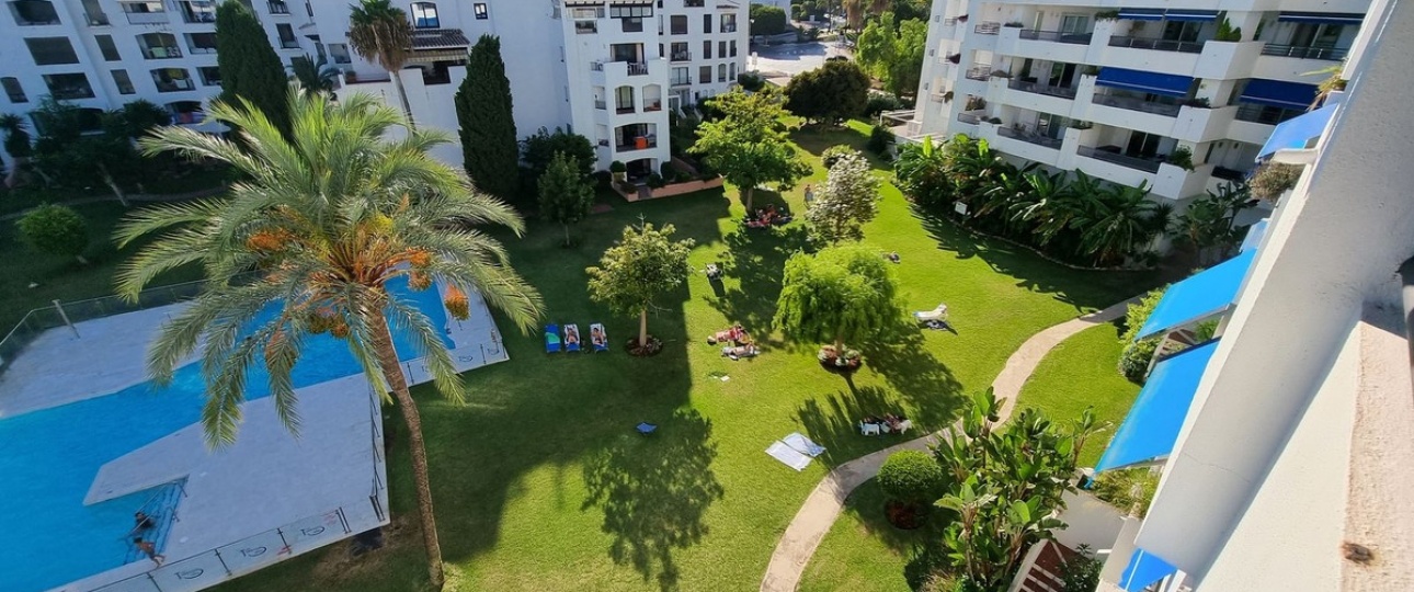 Resale - apartment - Marbella - Puerto Banús