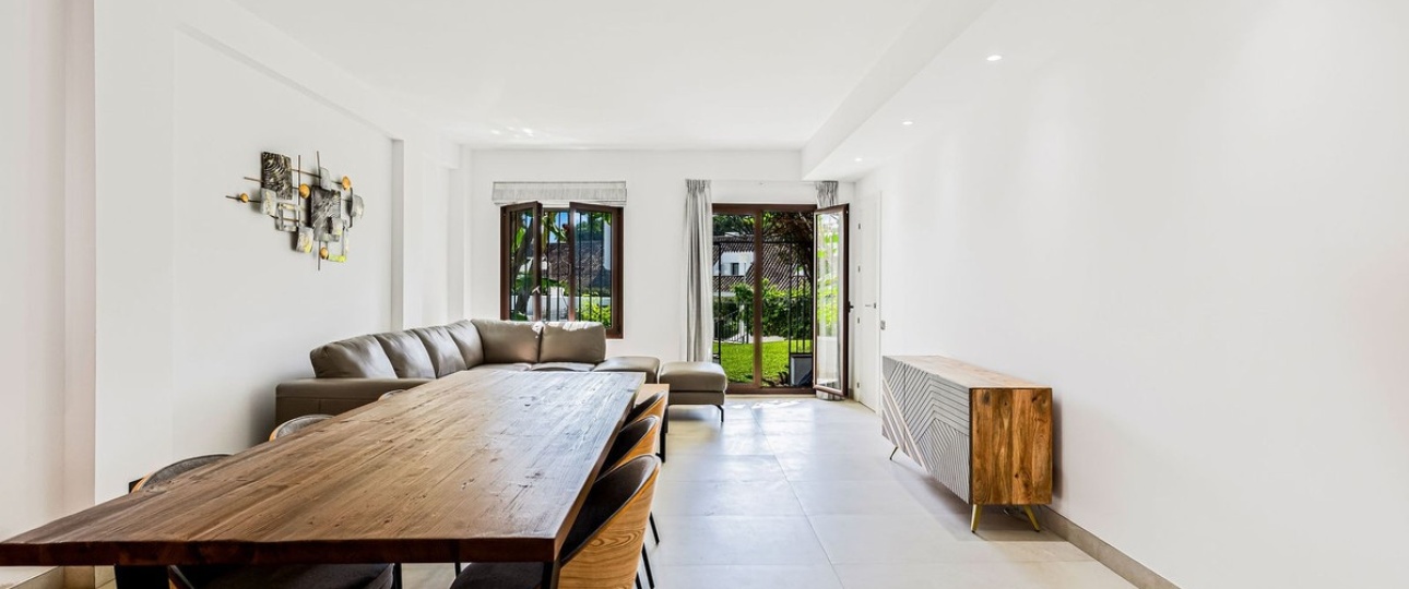 Resale - apartment - Marbella - Puerto Banús