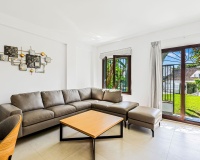 Resale - apartment - Marbella - Puerto Banús