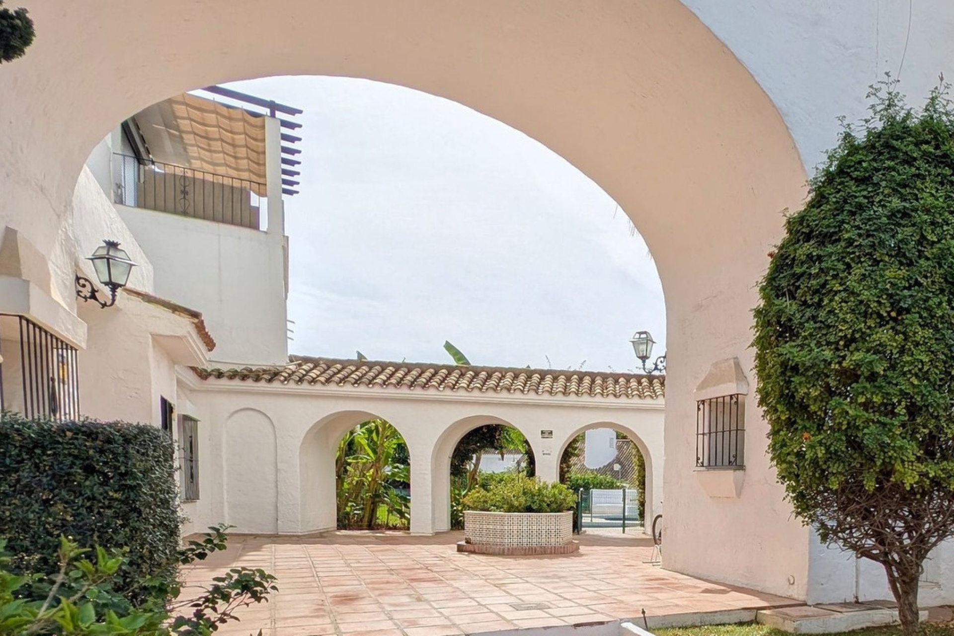 Resale - apartment - Marbella - Puerto Banús