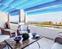 Resale - apartment - Marbella - Puerto Banús