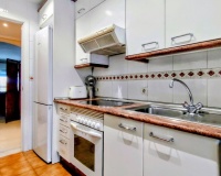 Resale - apartment - Marbella - Puerto Banús