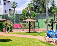 Resale - apartment - Marbella - Puerto Banús