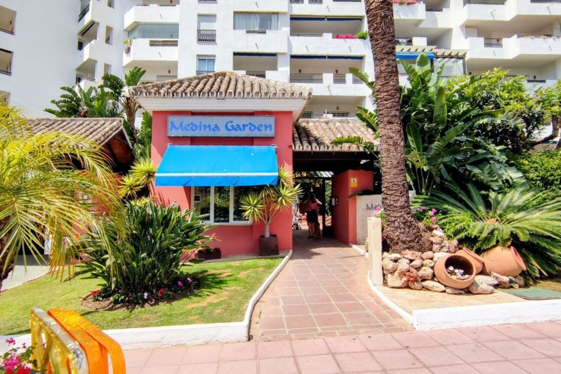 Resale - apartment - Marbella - Puerto Banús