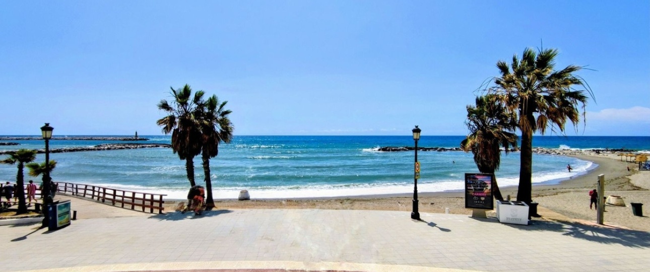 Resale - apartment - Marbella - Puerto Banús