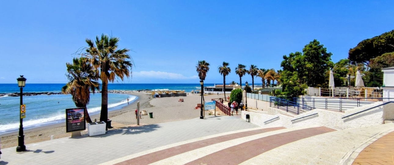 Resale - apartment - Marbella - Puerto Banús