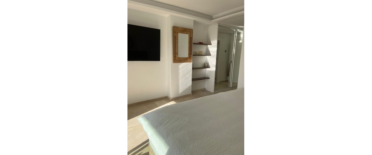 Resale - apartment - Marbella - Puerto Banús