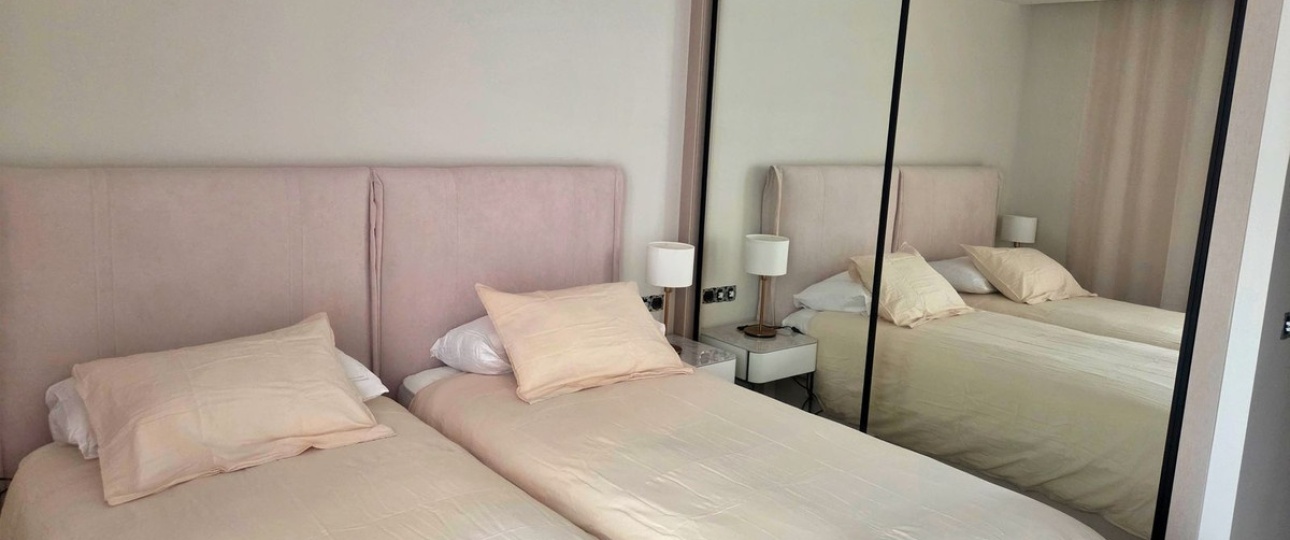 Resale - apartment - Marbella - Puerto Banús