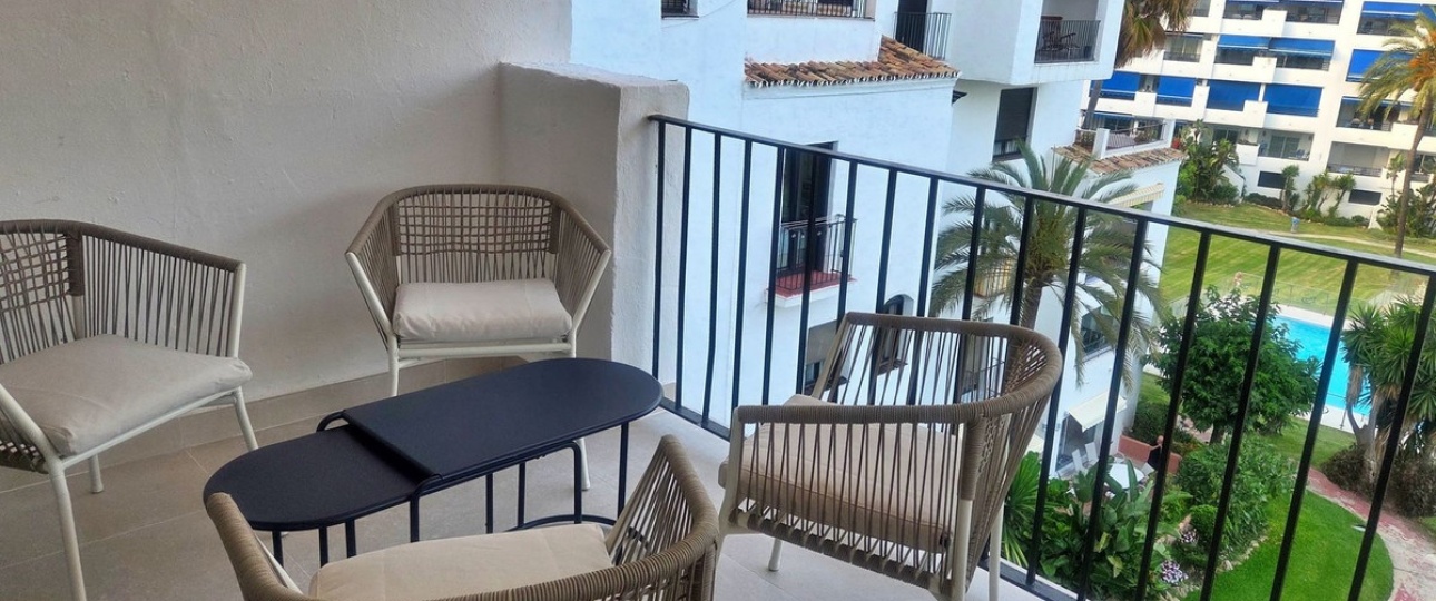 Resale - apartment - Marbella - Puerto Banús