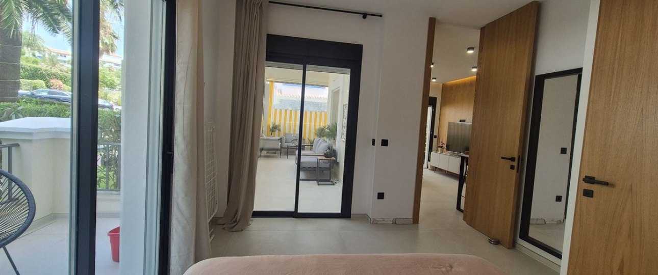 Resale - apartment - Marbella - Puerto Banús