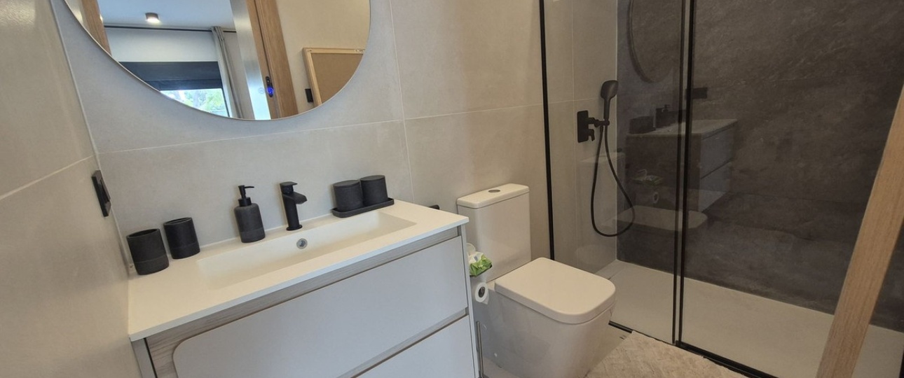 Resale - apartment - Marbella - Puerto Banús