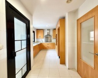 Resale - apartment - Marbella - Puerto Banús