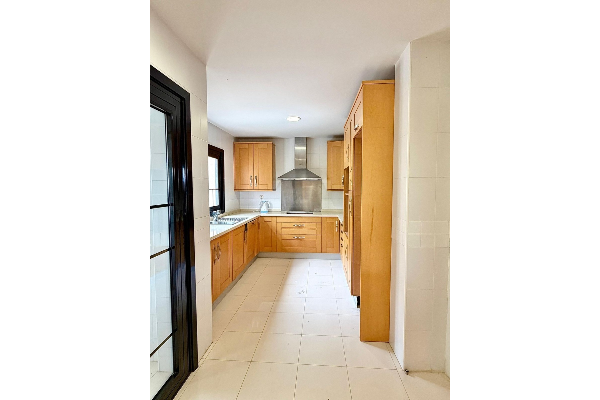 Resale - apartment - Marbella - Puerto Banús