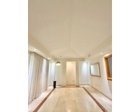 Resale - apartment - Marbella - Puerto Banús
