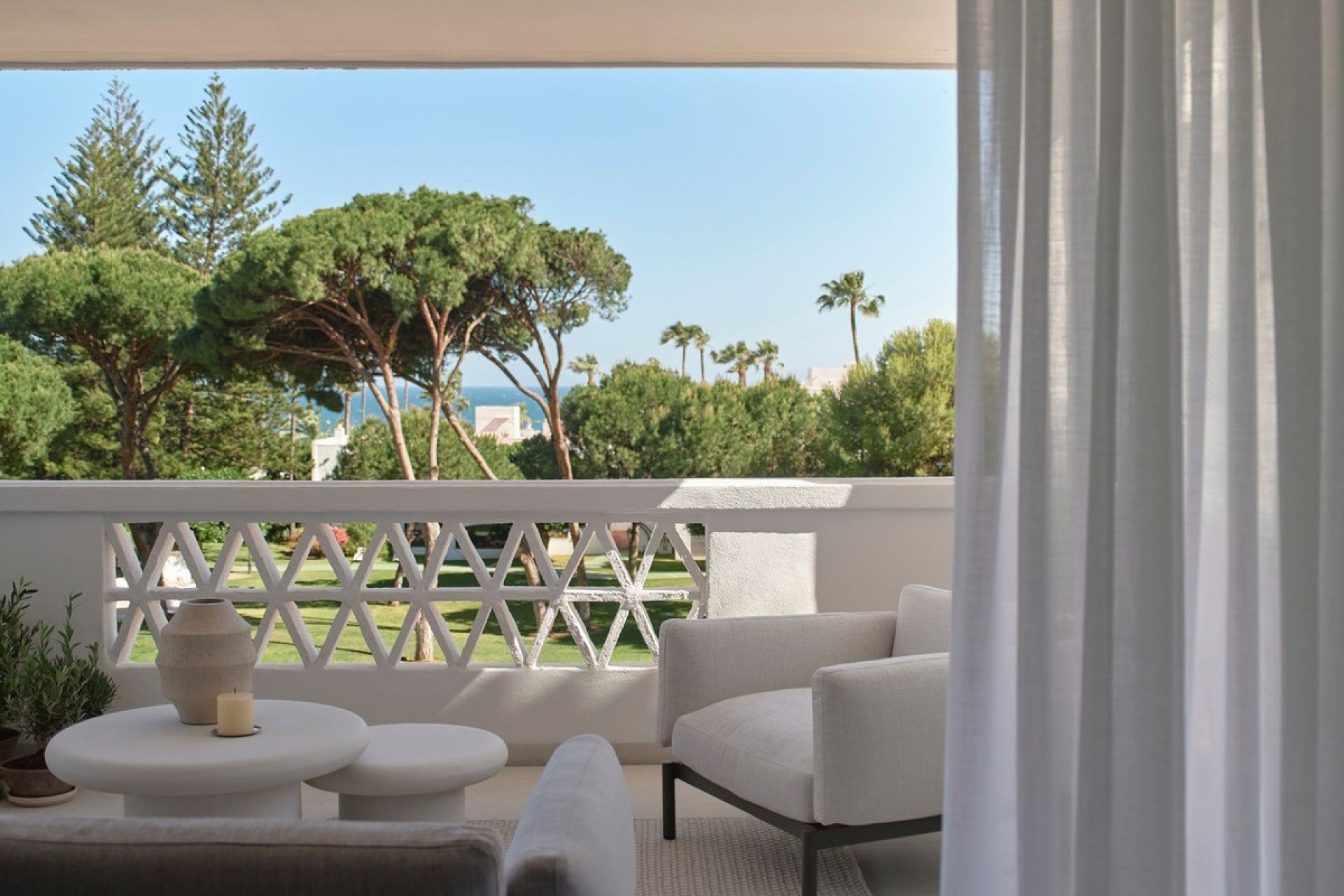 Resale - apartment - Marbella - Puerto Banús