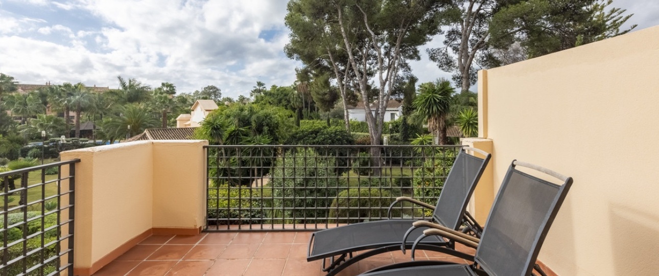 Resale - apartment - Marbella - Puerto Banús