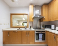 Resale - apartment - Marbella - Puerto Banús