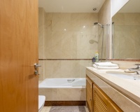 Resale - apartment - Marbella - Puerto Banús