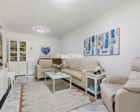 Resale - apartment - Marbella - Puerto Banús