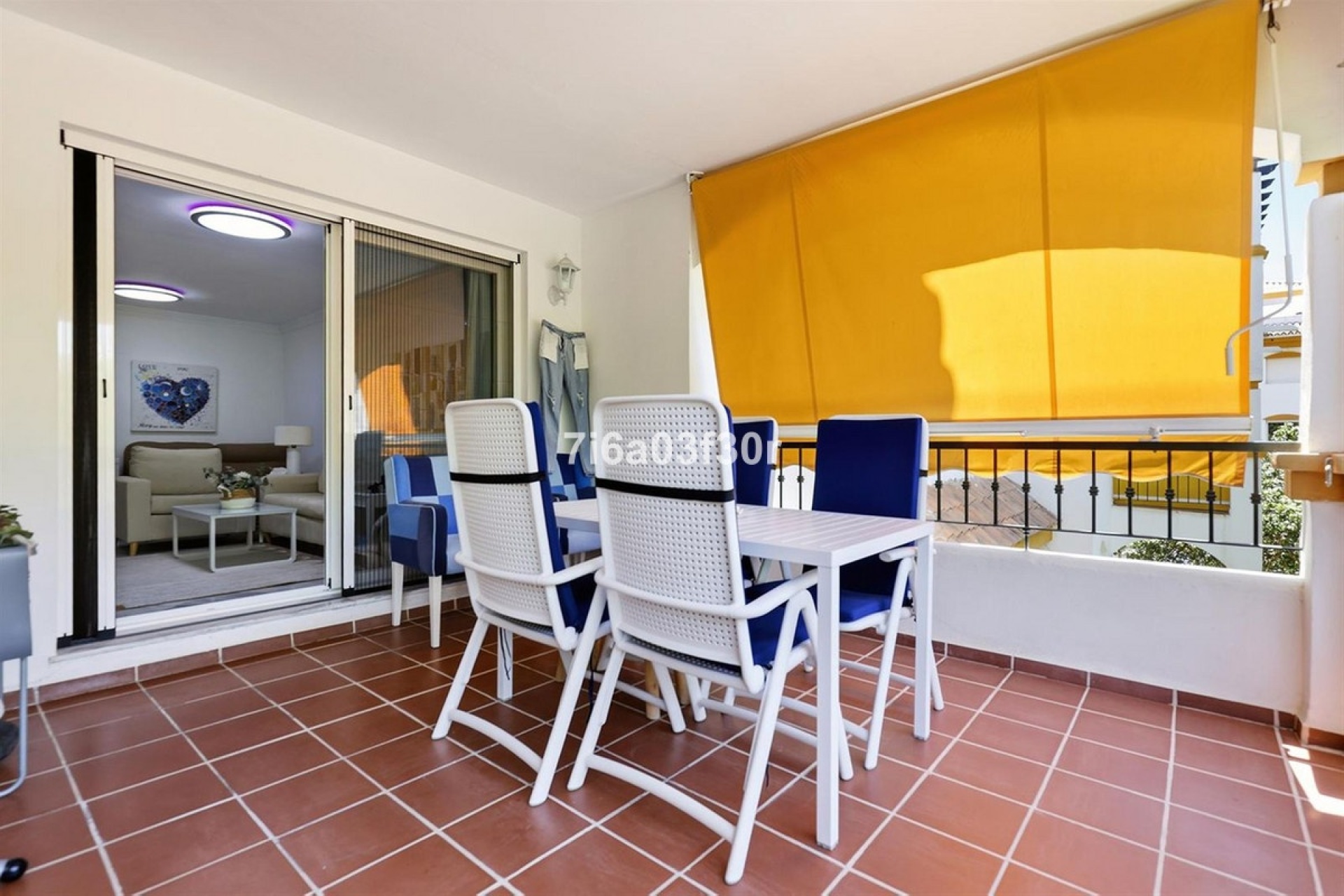Resale - apartment - Marbella - Puerto Banús
