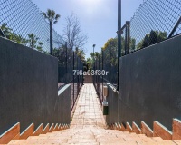 Resale - apartment - Marbella - Puerto Banús