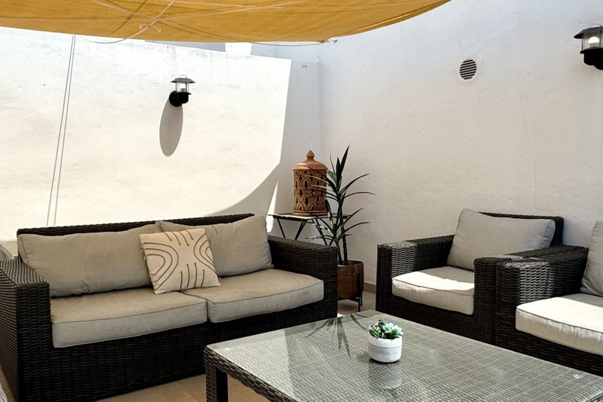 Resale - apartment - Marbella - Puerto Banús