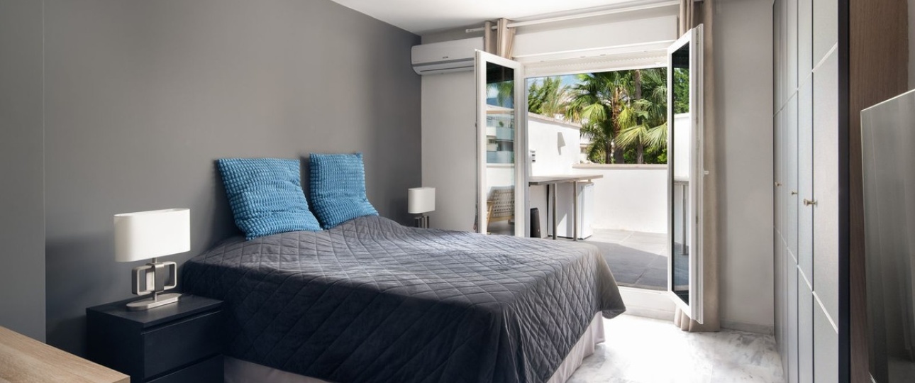 Resale - apartment - Marbella - Puerto Banús