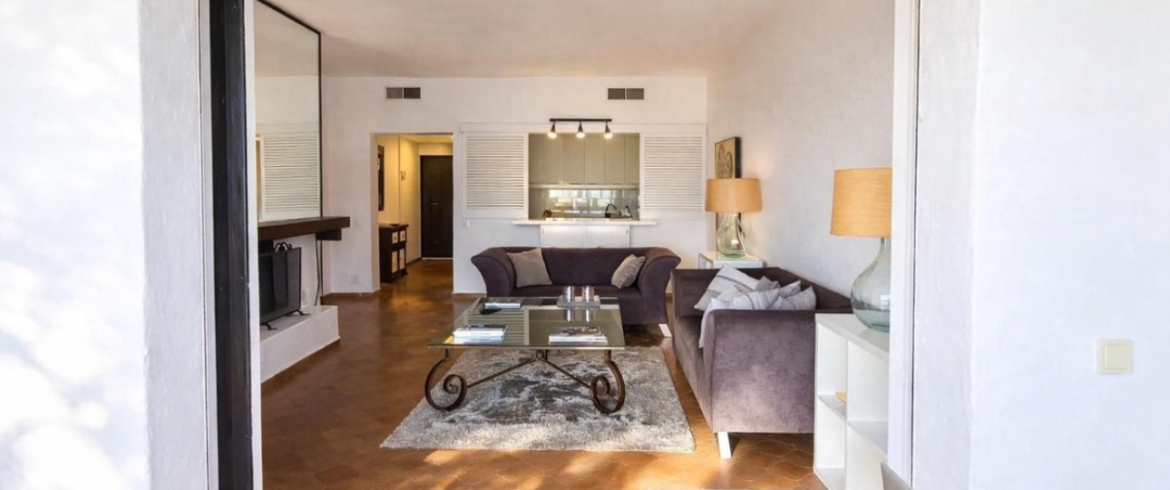 Resale - apartment - Marbella - Puerto Banús