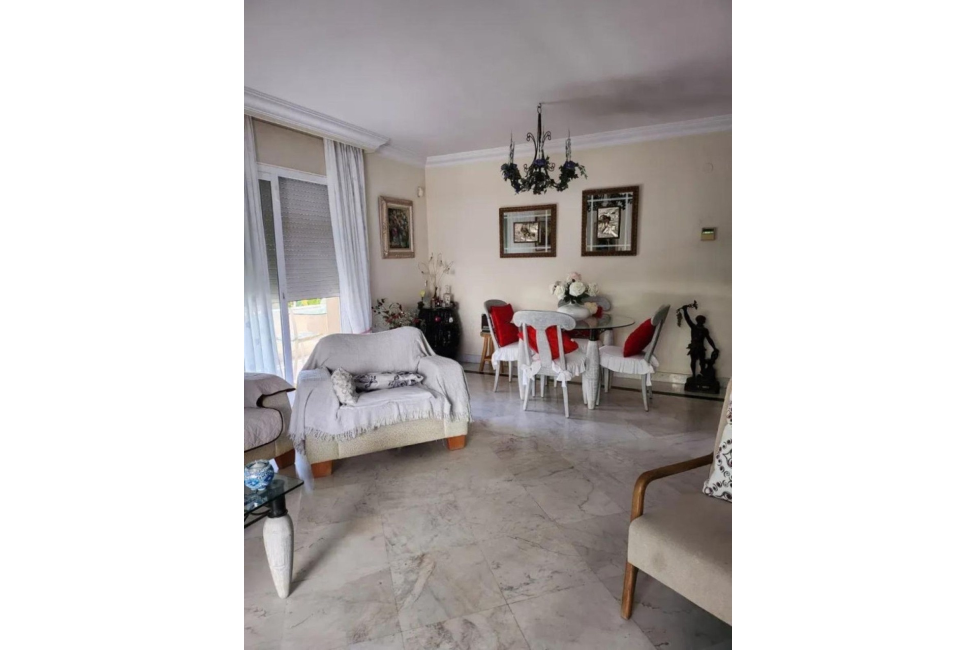 Resale - apartment - Marbella - Puerto Banús