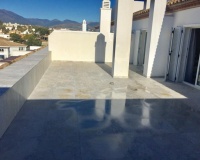 Resale - apartment - Marbella - Puerto Banús