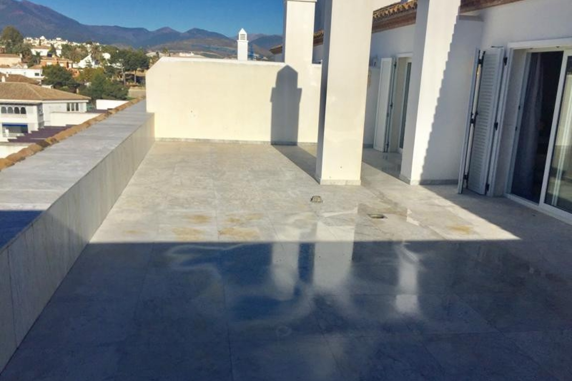 Resale - apartment - Marbella - Puerto Banús